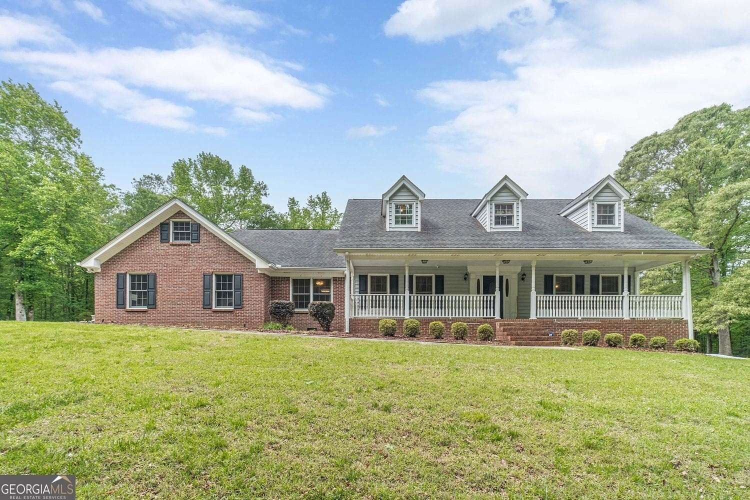 5.3 Acres of Land with Home for Sale in Loganville, Georgia