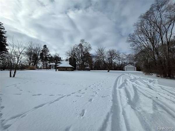 Residential Land for Sale in Plymouth, Michigan