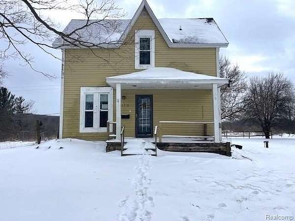 9.66 Acres of Land with Home for Sale in Groveland Township, Michigan