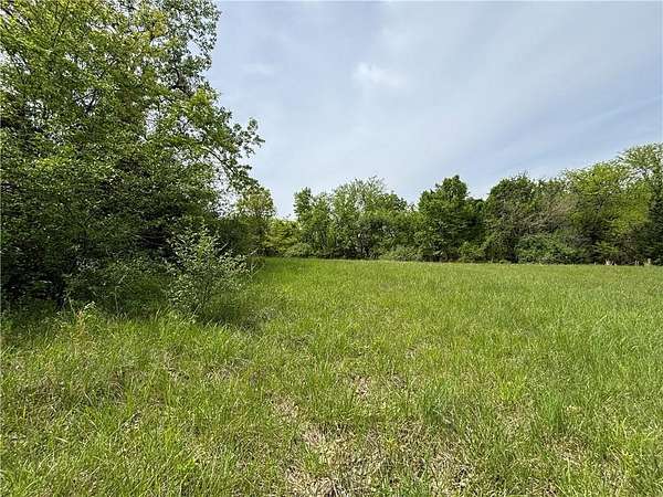 0.43 Acres of Residential Land for Sale in Gallatin, Missouri
