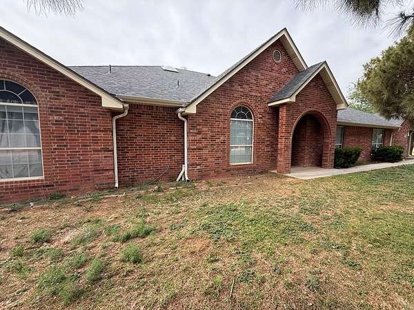1.5 Acres of Land with Home for Sale in Midland, Texas