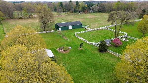 6.39 Acres of Land with Home for Sale in Benton Harbor, Michigan