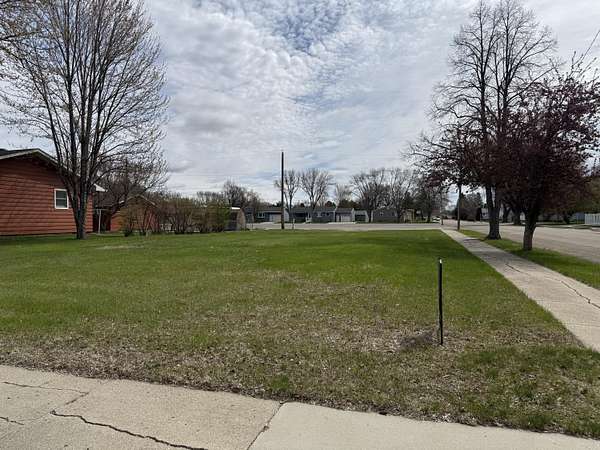 Residential Land for Sale in Aberdeen, South Dakota