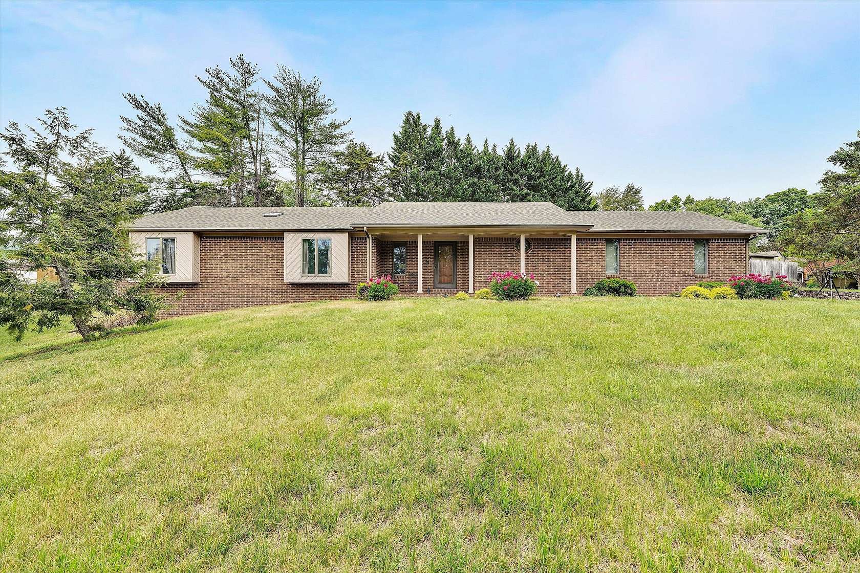 1.8 Acres of Land with Home for Sale in Roanoke, Virginia