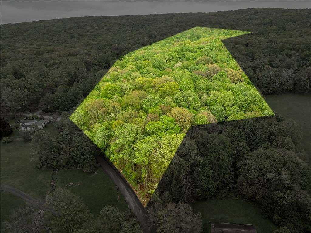 7.4 Acres of Residential Land for Sale in Unity Township, Pennsylvania