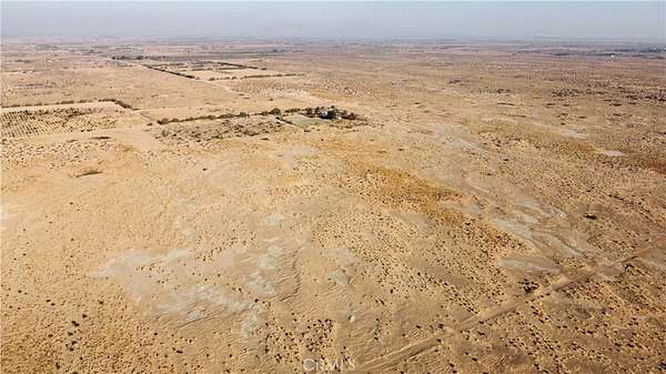 376 Acres of Land for Sale in Newberry Springs, California