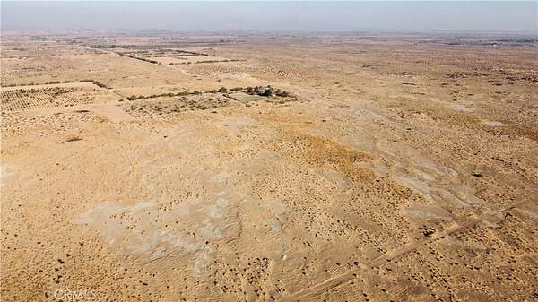 376 Acres of Land for Sale in Newberry Springs, California