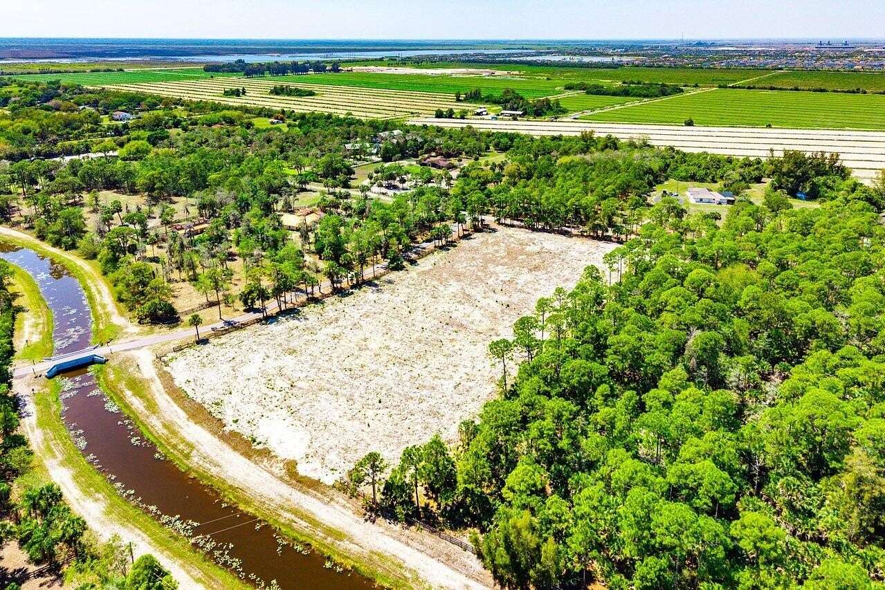5 Acres of Agricultural Land for Sale in Loxahatchee Groves, Florida