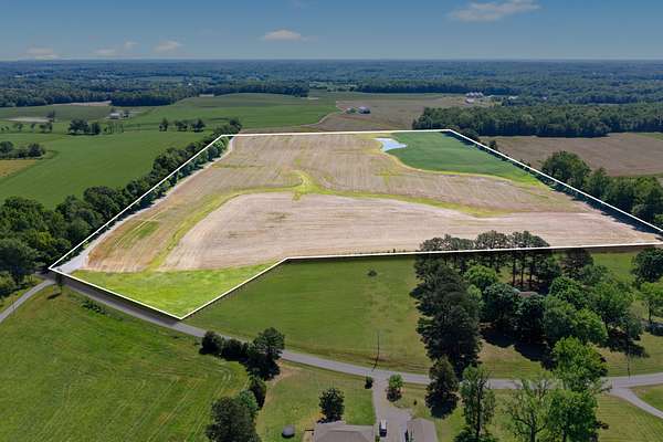 47.5 Acres of Land for Auction in Cedar Hill, Tennessee