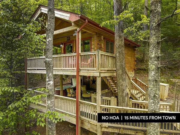 0.78 Acres of Land with Home for Sale in Ellijay, Georgia