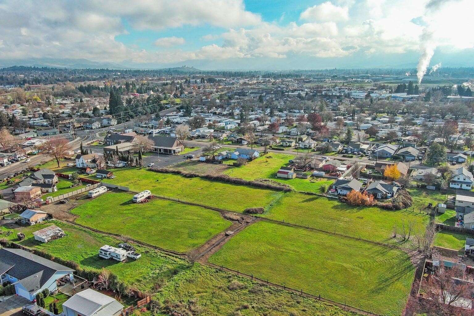 0.65 Acres of Land for Sale in Medford, Oregon
