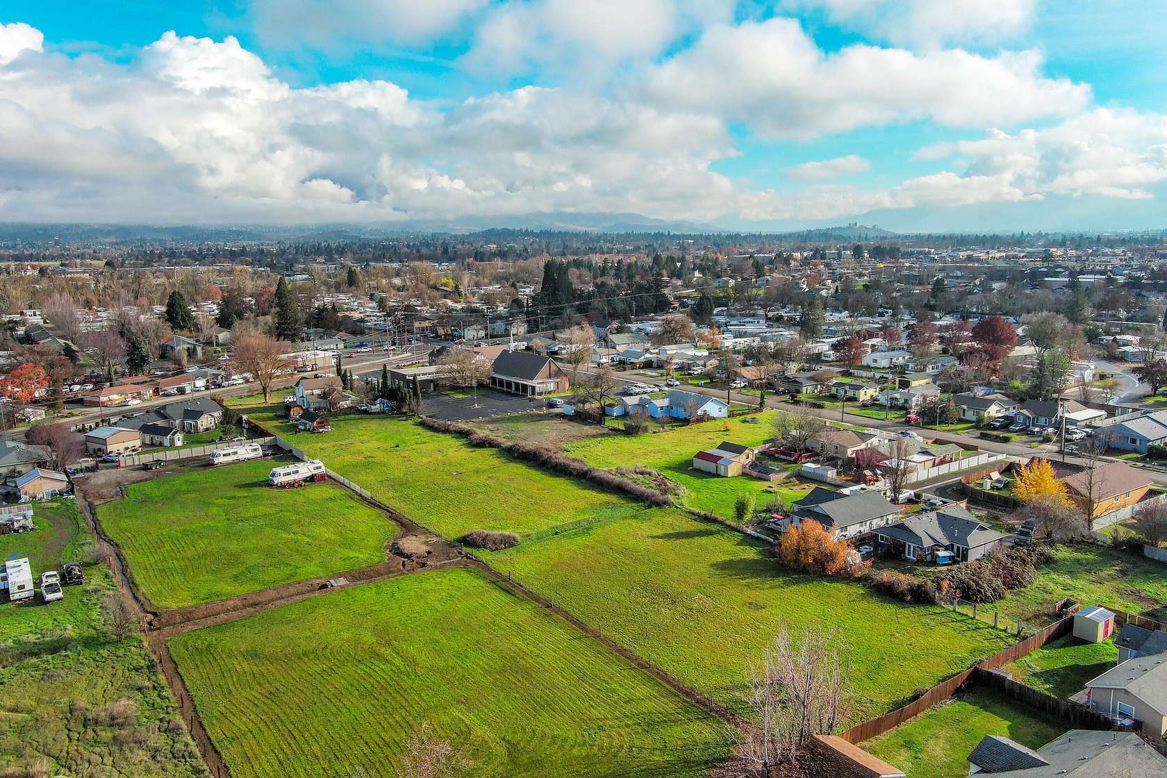 2 Acres of Land for Sale in Medford, Oregon