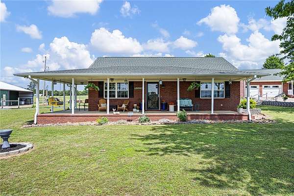 17.8 Acres of Land with Home for Sale in Russellville, Arkansas