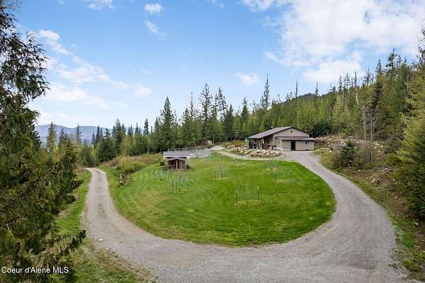 21 Acres of Land with Home for Sale in Careywood, Idaho