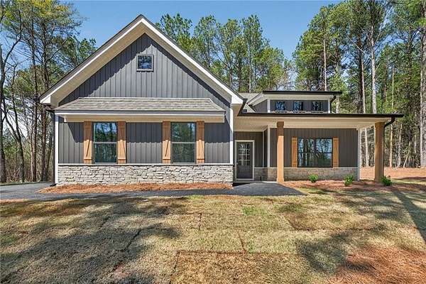 3 Acres of Land with Home for Sale in Silver Creek, Georgia