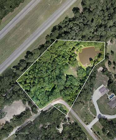 3.6 Acres of Residential Land for Sale in Laurel, Mississippi