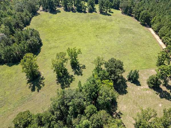 11.6 Acres of Land for Sale in Big Sandy, Texas