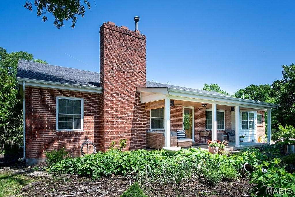 8.89 Acres of Land with Home for Sale in Robertsville, Missouri