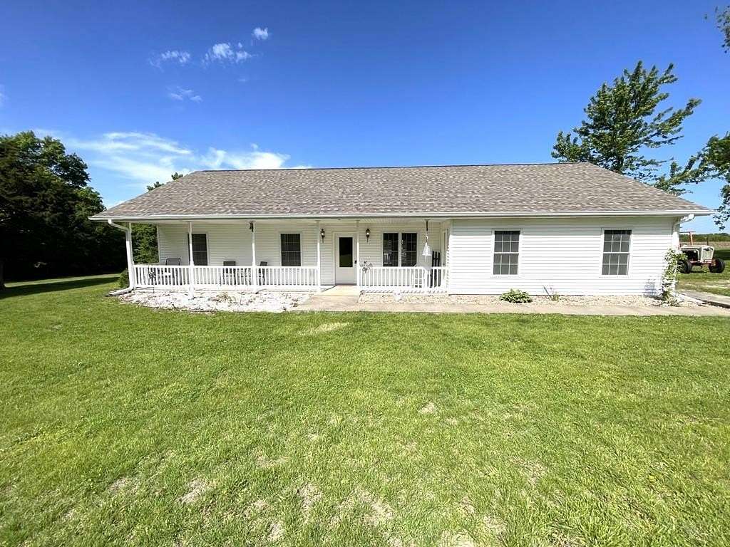 3 Acres of Land with Home for Sale in Higbee, Missouri