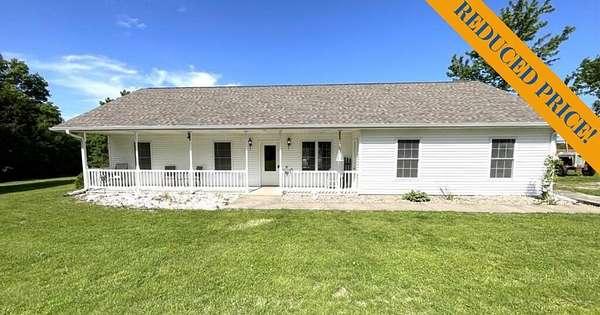 3 Acres of Land with Home for Sale in Higbee, Missouri