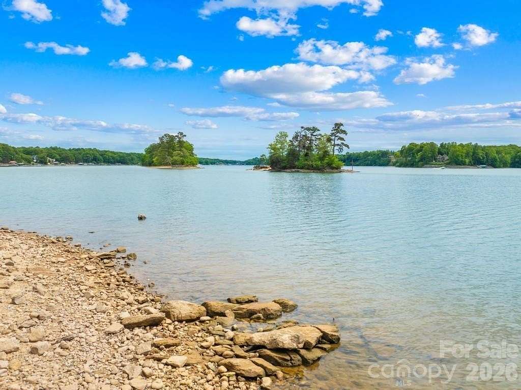 1 Acre of Residential Land for Sale in Statesville, North Carolina