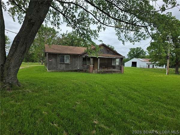 30 Acres of Agricultural Land with Home for Sale in Iberia, Missouri