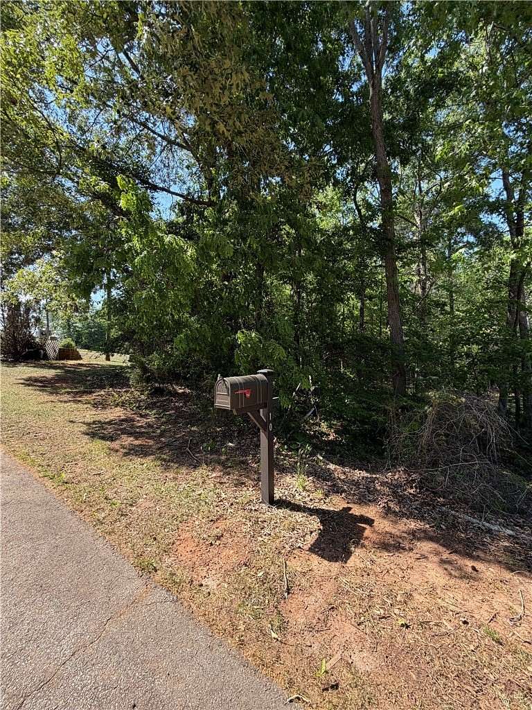 0.31 Acres of Residential Land for Sale in Westminster, South Carolina