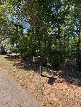 0.31 Acres of Residential Land for Sale in Westminster, South Carolina