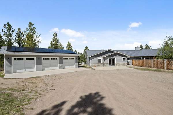 19.3 Acres of Land with Home for Sale in Helena, Montana