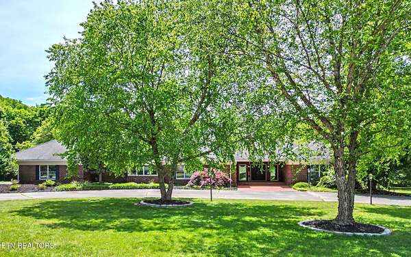 2.29 Acres of Land with Home for Sale in Maryville, Tennessee