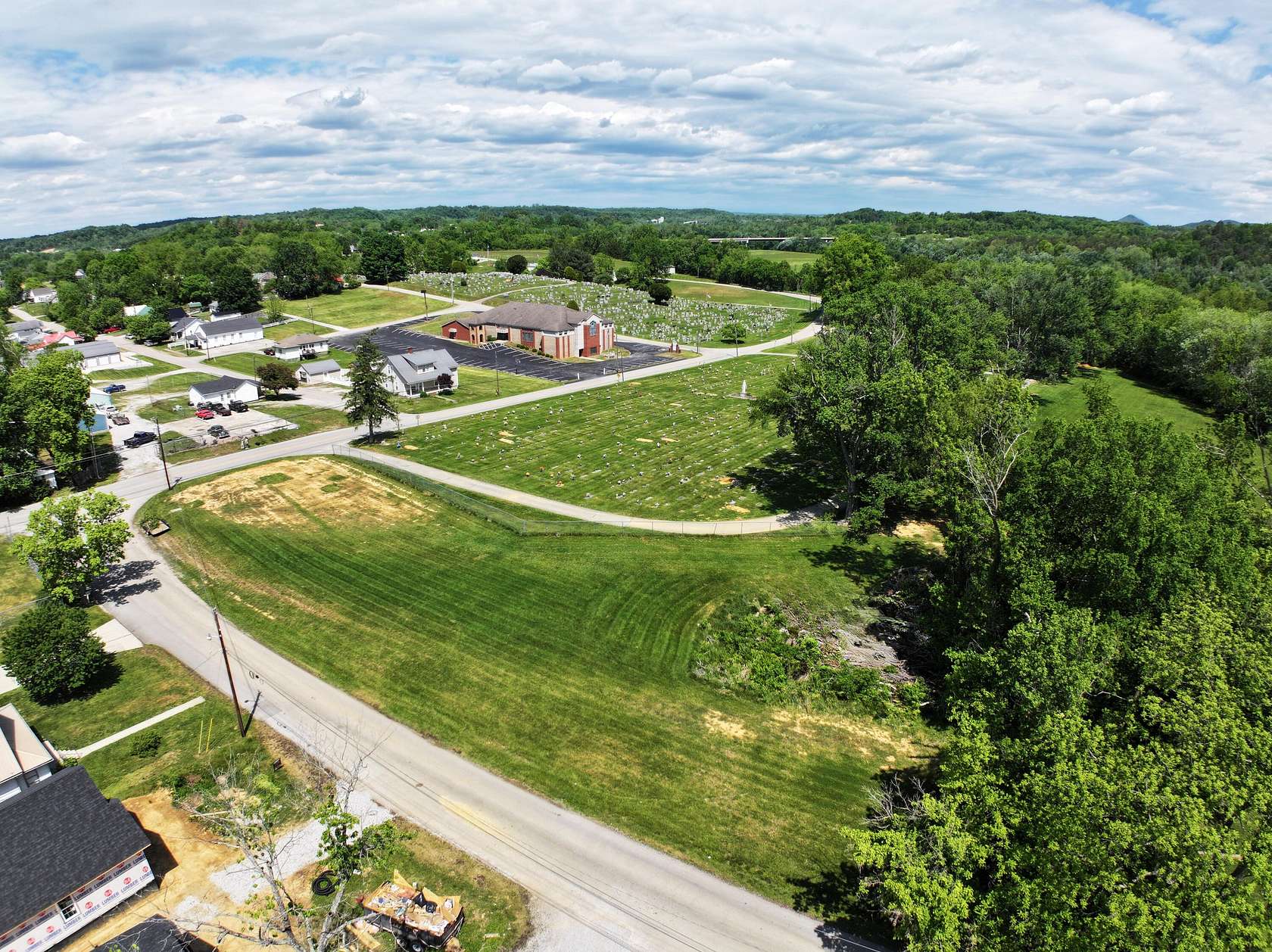 0.78 Acres of Mixed-Use Land for Sale in Irvine, Kentucky