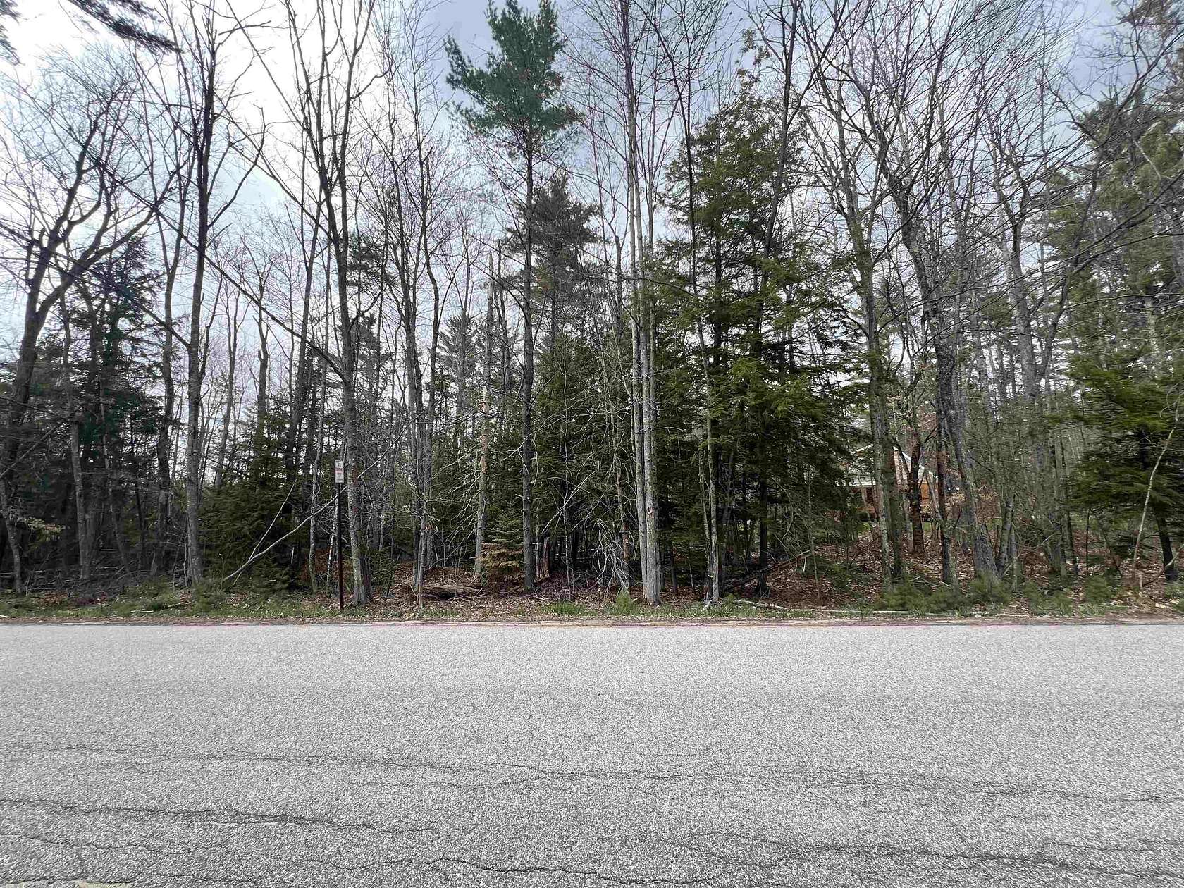 0.55 Acres of Residential Land for Sale in Conway, New Hampshire