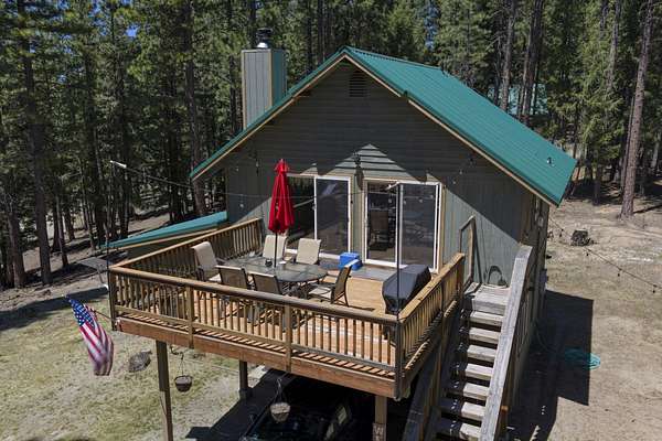 2.5 Acres of Land with Home for Sale in Clio, California