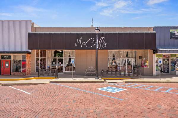 0.16 Acres of Commercial Land for Sale in Lamesa, Texas