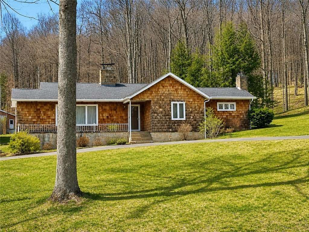 4 Acres of Land with Home for Sale in Saltlick Township, Pennsylvania