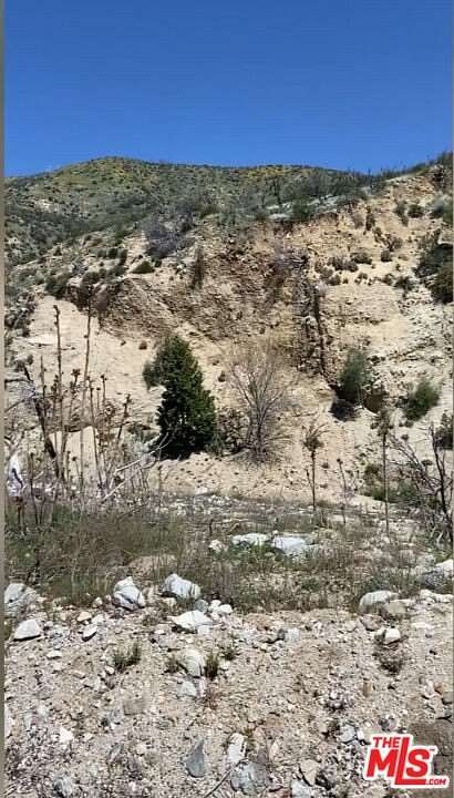 3.76 Acres of Residential Land for Sale in Lake Hughes, California