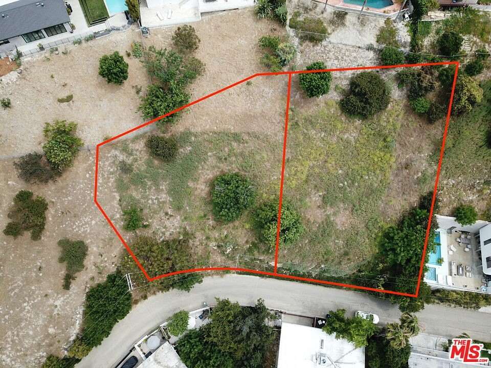 0.47 Acres of Residential Land for Sale in Sherman Oaks, California