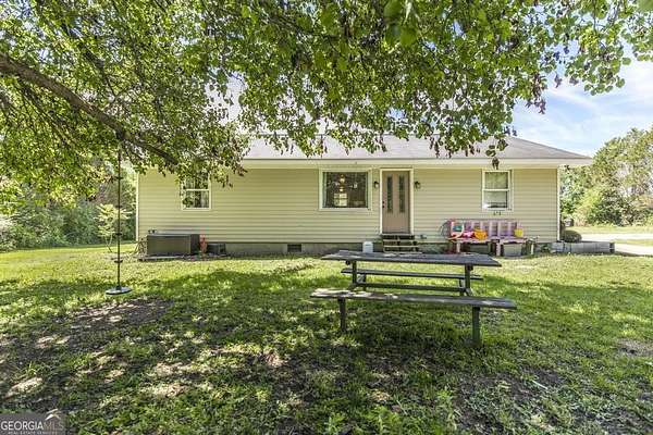 4.53 Acres of Land with Home for Sale in Byron, Georgia