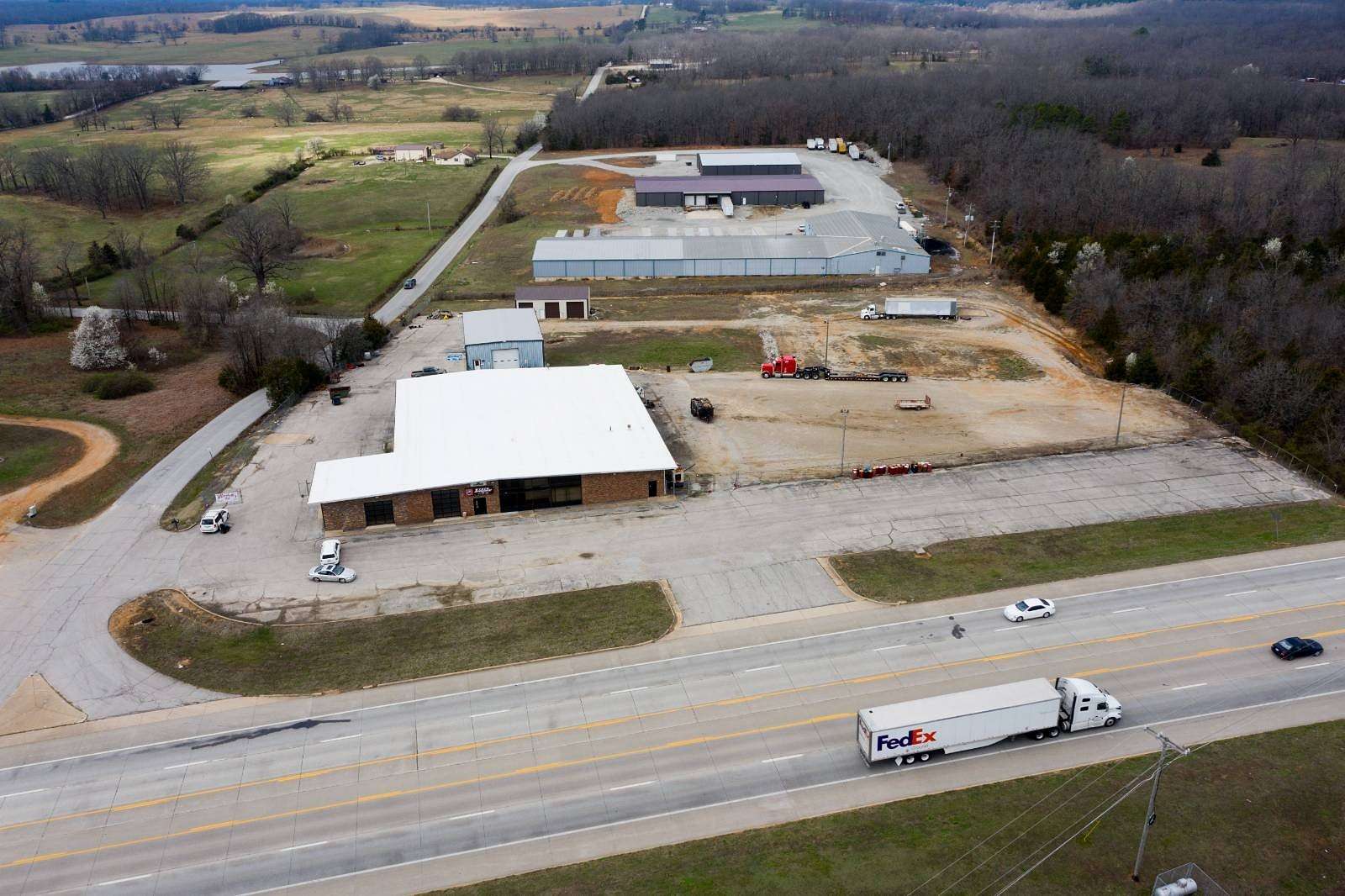 5 Acres of Commercial Land for Sale in West Plains, Missouri