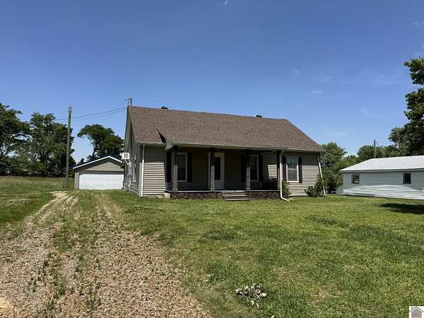 1.5 Acres of Land with Home for Sale in Oakton, Kentucky