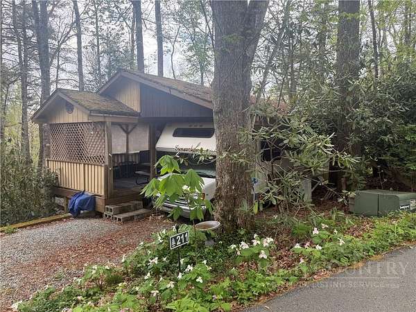 0.14 Acres of Land for Sale in Newland, North Carolina