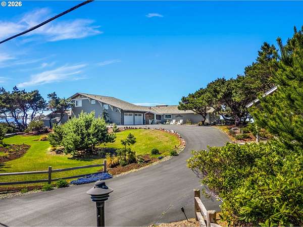 2.27 Acres of Land with Home for Sale in Warrenton, Oregon