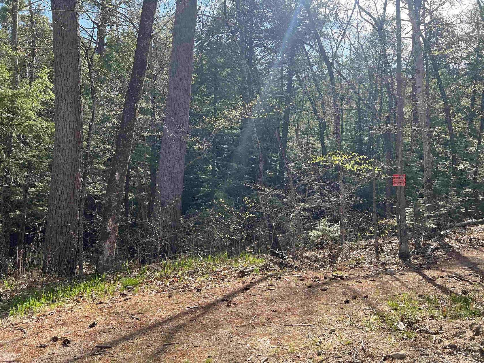 0.27 Acres of Residential Land for Sale in Conway, New Hampshire