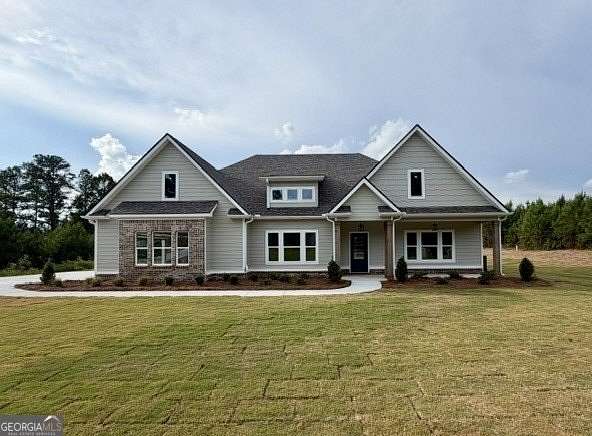 2.18 Acres of Land with Home for Sale in Hogansville, Georgia