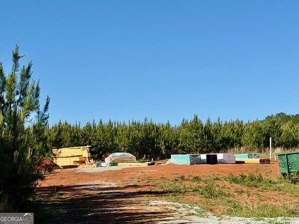 2.55 Acres of Land with Home for Sale in Hogansville, Georgia