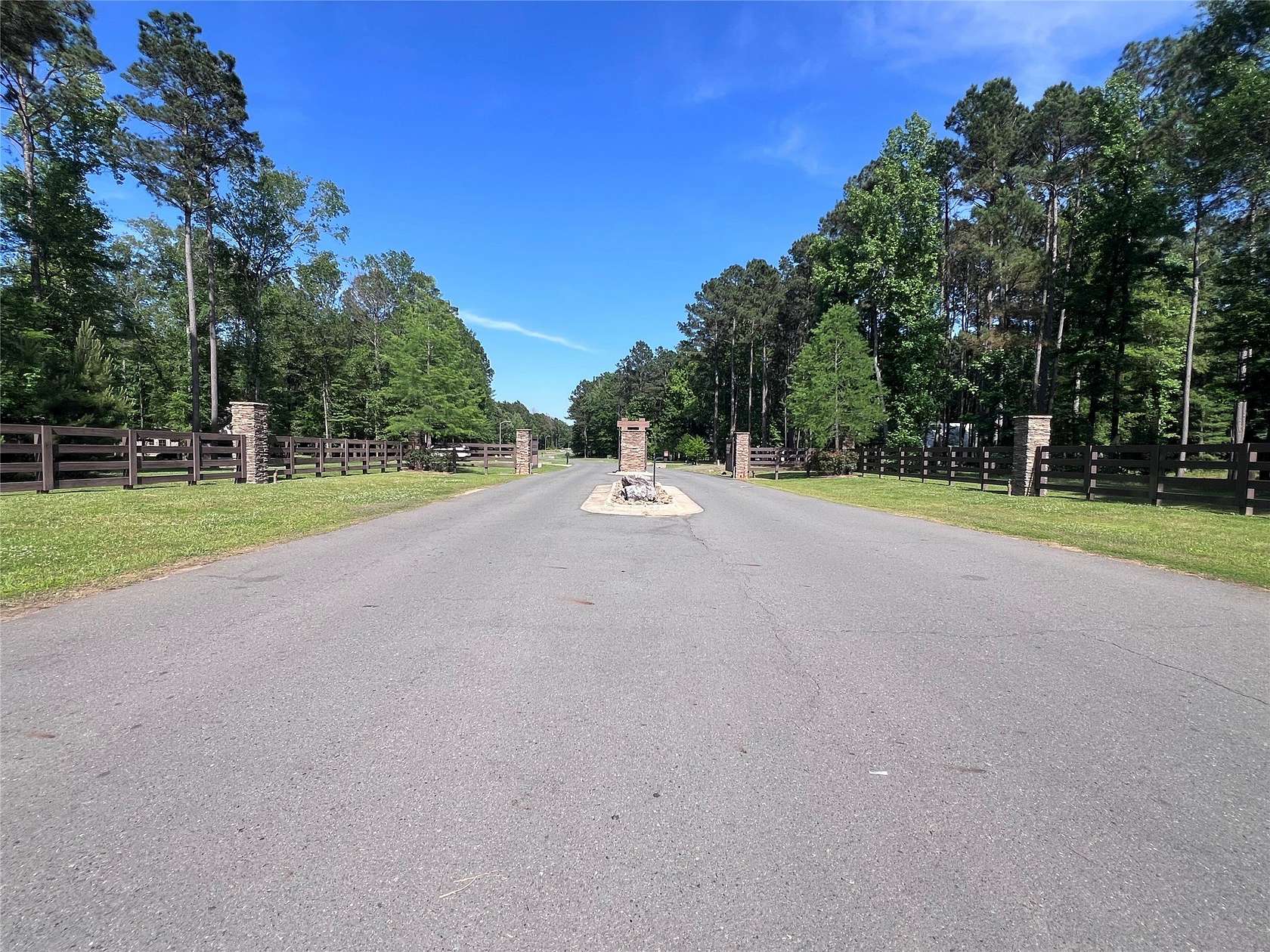 1.7 Acres of Residential Land for Sale in Princeton, Louisiana