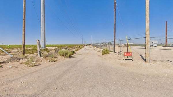 3 Acres of Residential Land for Sale in Wink, Texas