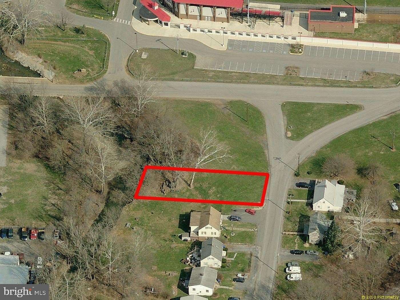 0.29 Acres of Mixed-Use Land for Sale in Front Royal, Virginia