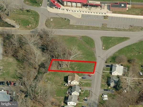 0.29 Acres of Mixed-Use Land for Sale in Front Royal, Virginia