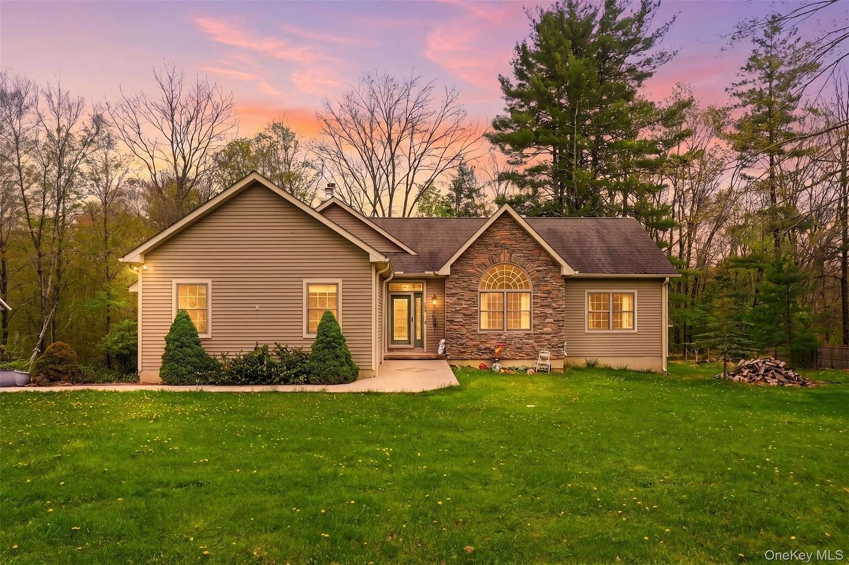 2.48 Acres of Land with Home for Sale in Bloomingburg, New York